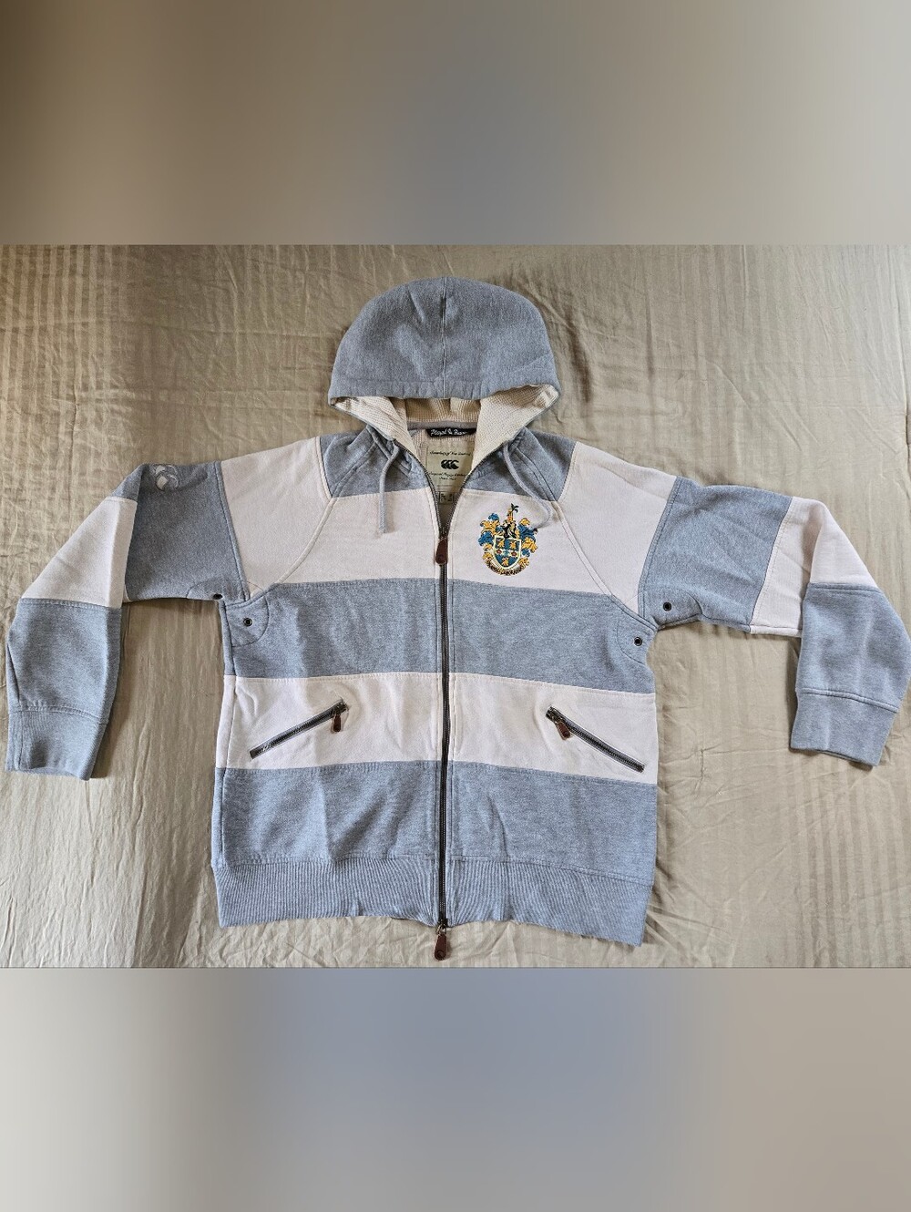 CANTERBURY OF NEW ZEALAND CCC RUGBY PLAYED IN HEAVEN ZIP-UP HOODIE Sz.L